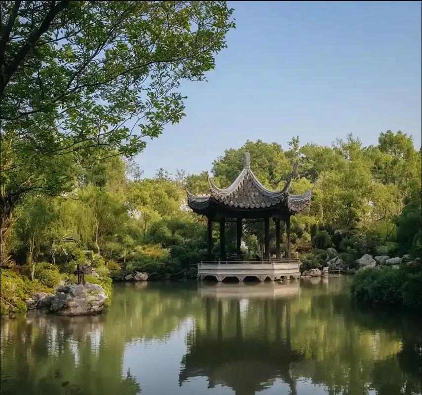 芦岛龙港夏日广告业有限公司